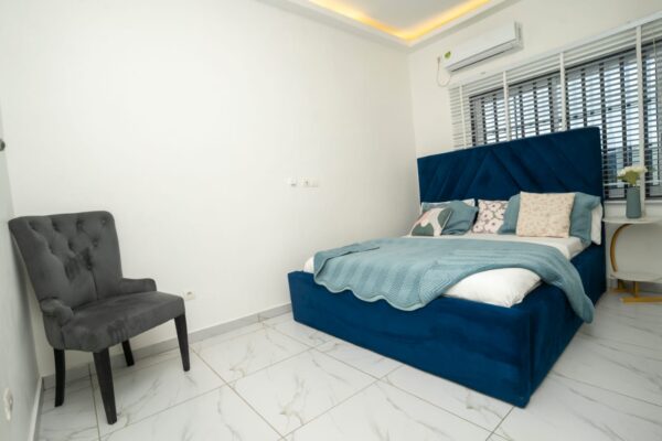 Dieudonne – First Floor Apartment - Image 4
