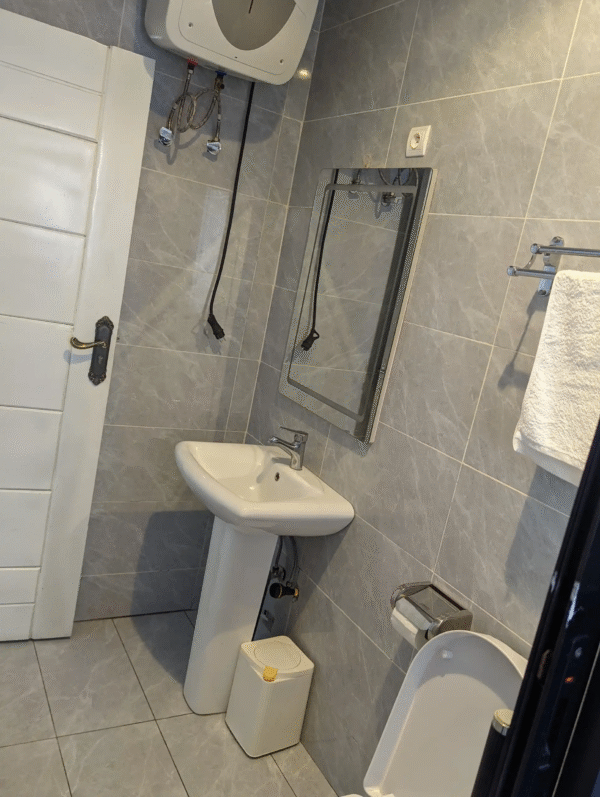Dieudonne – First Floor Apartment - Image 6
