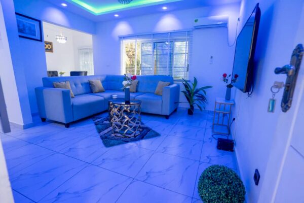 Edith – First Floor Apartment - Image 4