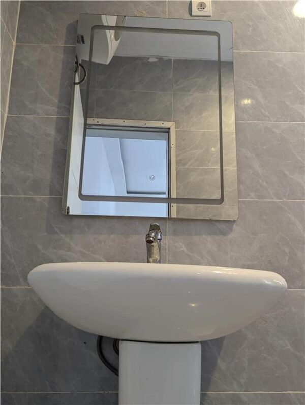 Edith – First Floor Apartment - Image 7
